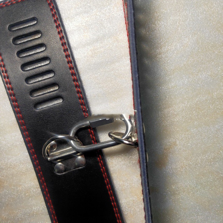 Couple's New Leather Handcuff Toy - Image 2